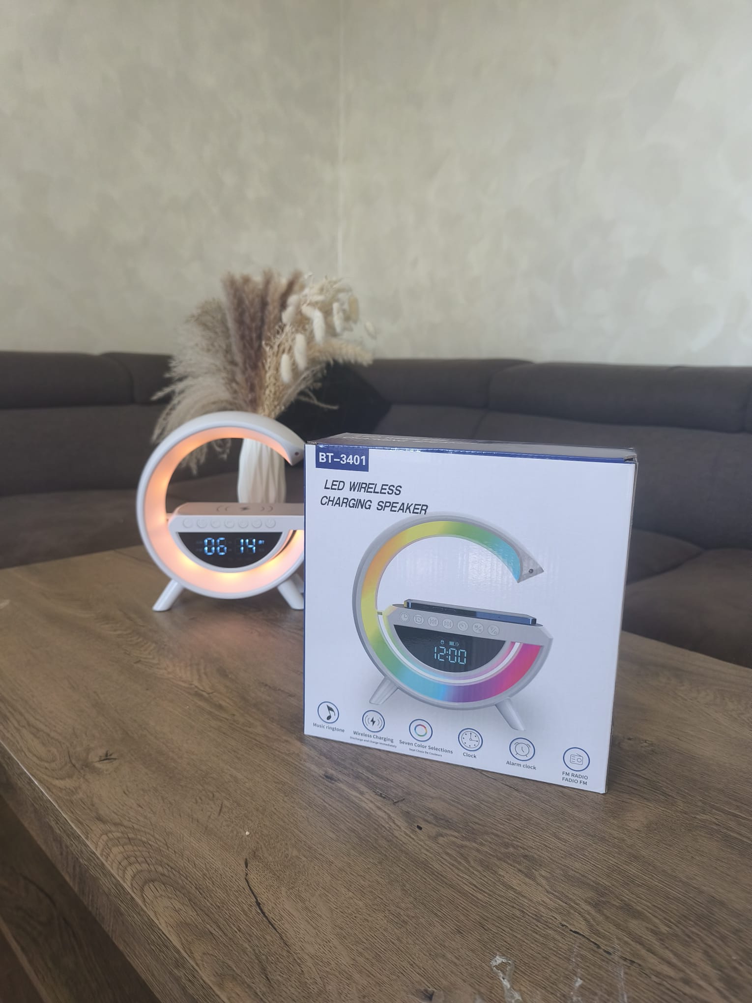 Lampa SmartMoon 4in1 -Bluetooth,Iluminare RGB,Ceas Led,Incarcare wireless!